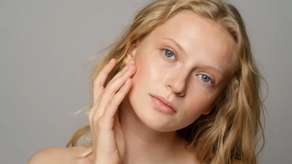 face of a pretty woman with blue eyes